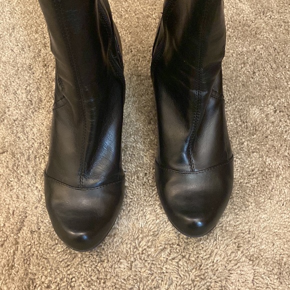 Reaction black boots - Picture 3 of 8